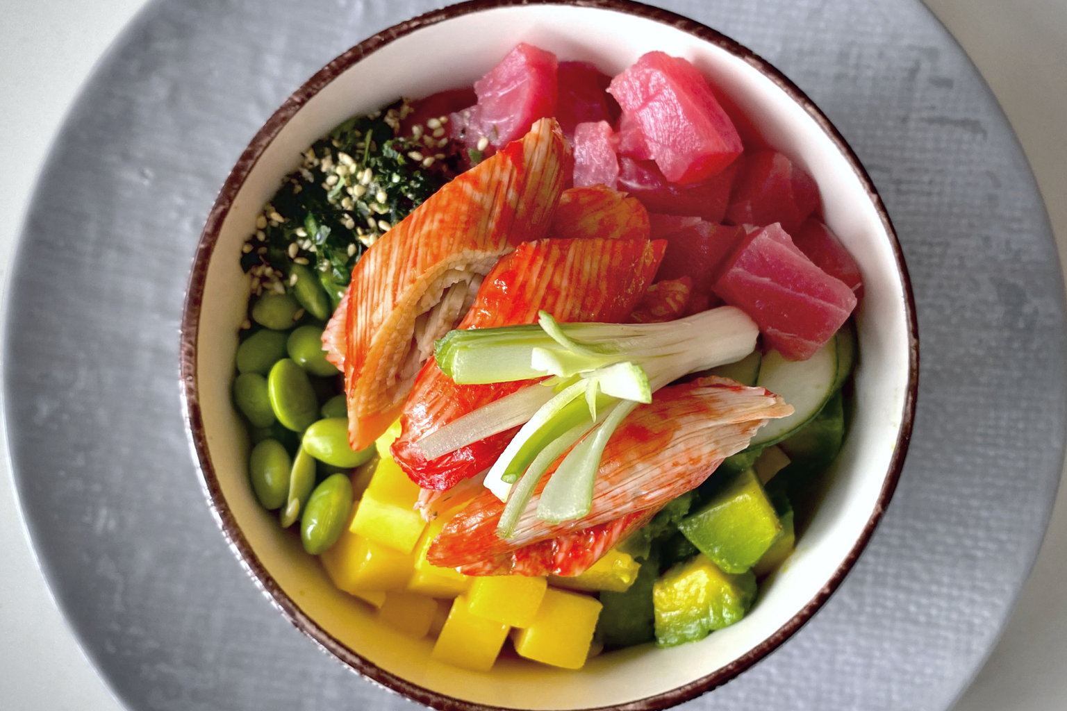 crab-and-tuna-poke-bowl